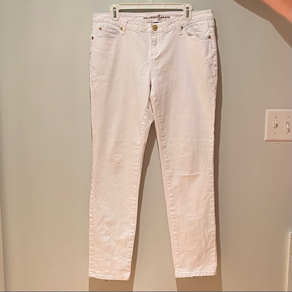 Hollywood Hudson White Jeans in size 14 EUC